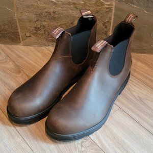 Blundstone Chelsea boot size 12
